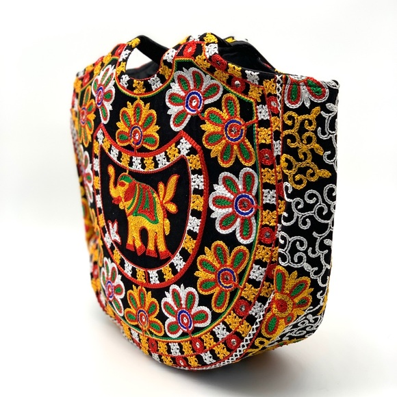 Elephant Tote Embroidered Mirror Shoulder Bag - Picture 8 of 8